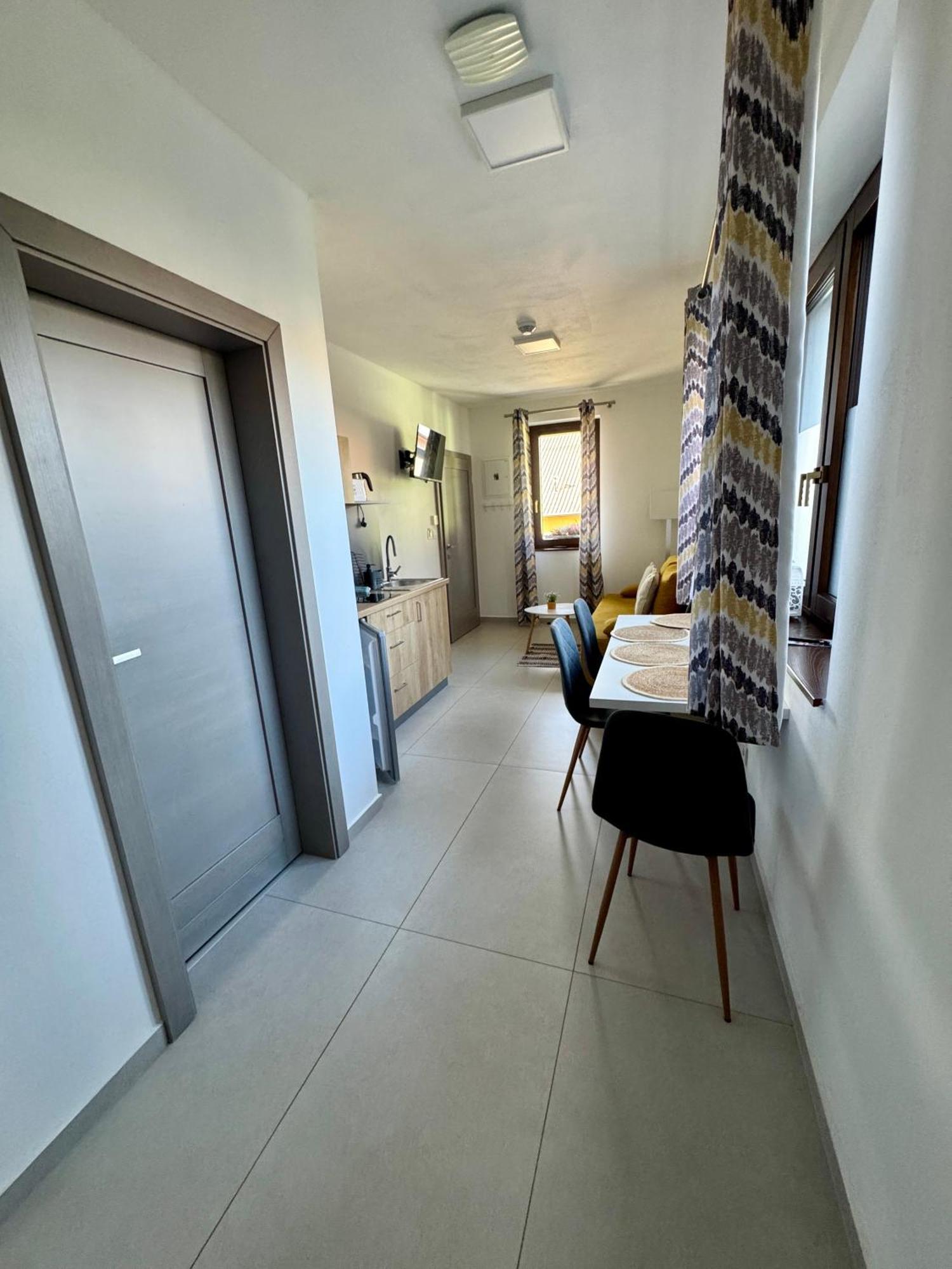 Apartmany Tamka Vrbov Luaran gambar